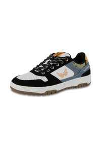 Sneaker con tomaia in suede nero, pelle bianca e denim, con dettagli arancioni, suola testurizzata e design della punta perforato.