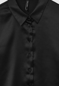 Calliope CROP IN SIMIL - Camicia - noir