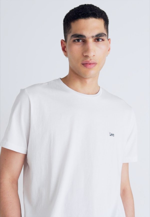 SS PATCH LOGO TEE - Basic T-shirt2