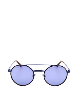 Occhiali da sole tondi con lenti sfumate blu, con una sottile montatura metallica scura e un doppio ponte, mostrati su uno sfondo bianco.