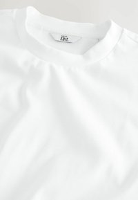 BOXY - HEAVYWEIGHT - Základné tričko - white