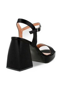 Blogger Sandalias con plataforma - black