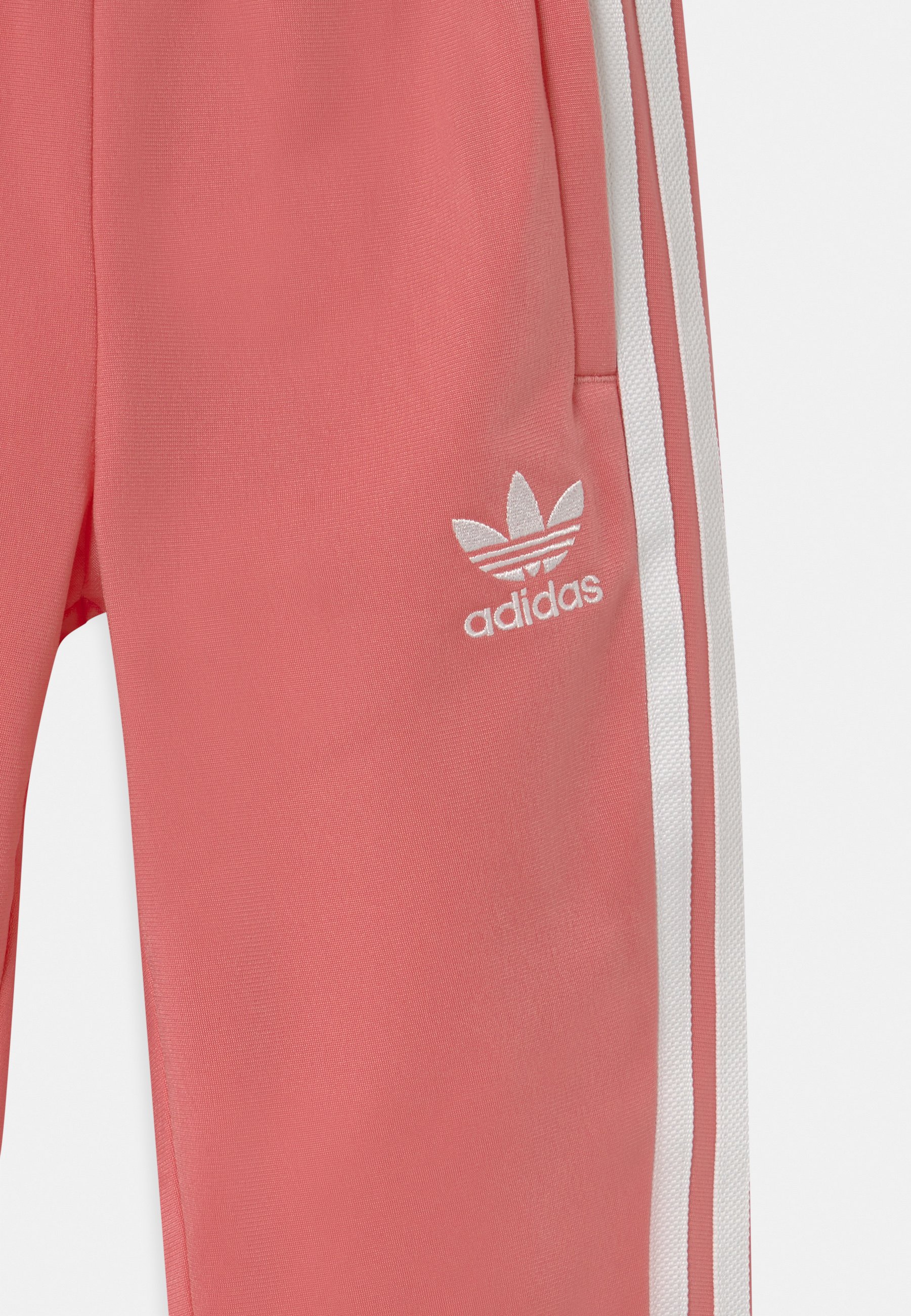 zalando adidas sst