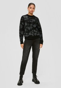 QS MIT PAILLETTEN - Strickpullover - schwarz