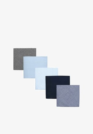 Vijf katoenen zakdoeken van vierkante vorm in marineblauw en lichtblauw, met effen kleuren en geruite patronen. Nette textuur, gevarieerde ontwerpen.