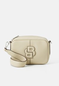 Unselected, light beige