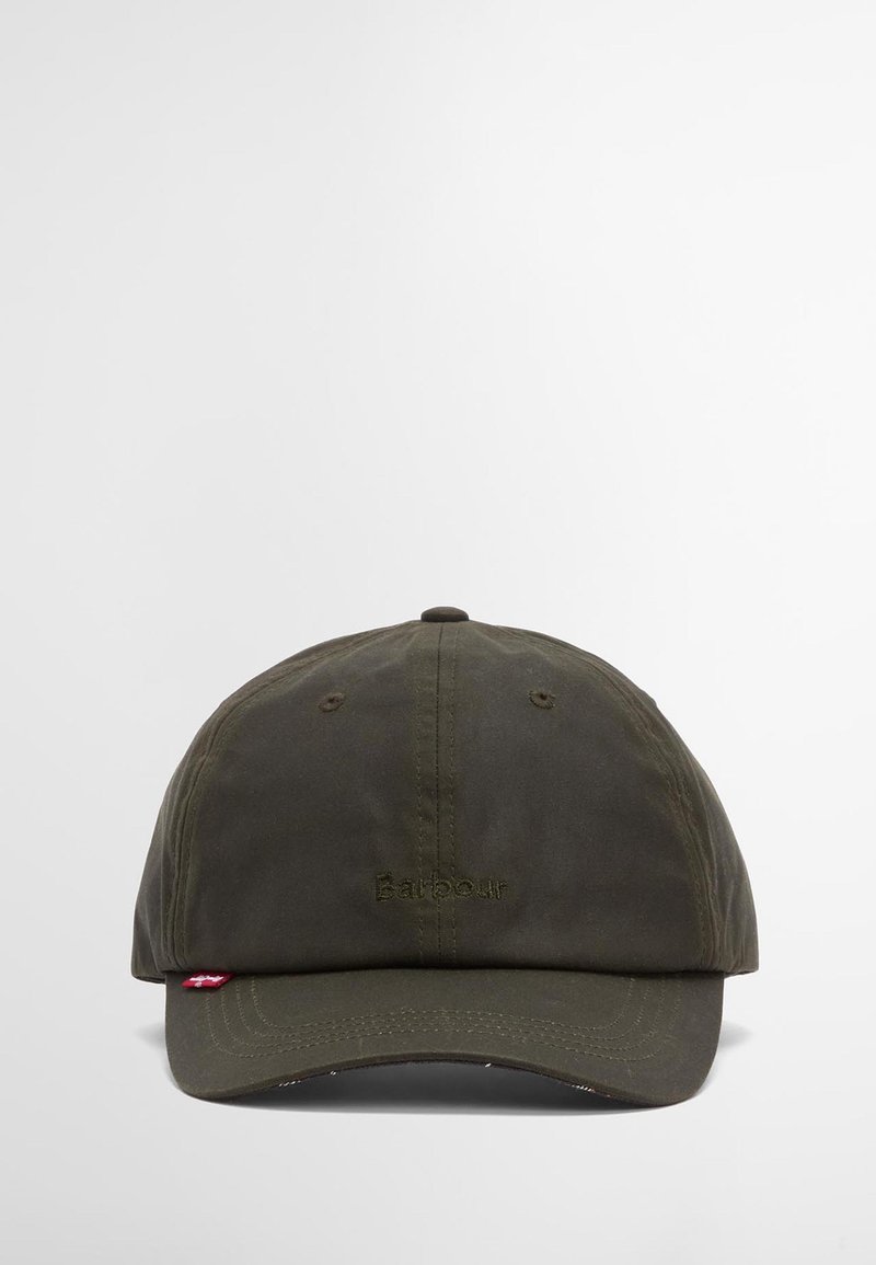 Boné de baseball em algodão verde oliva escuro com uma aba curva, seis aberturas para ventilação e um logotipo bordado na frente. Tecido texturizado, design casual.