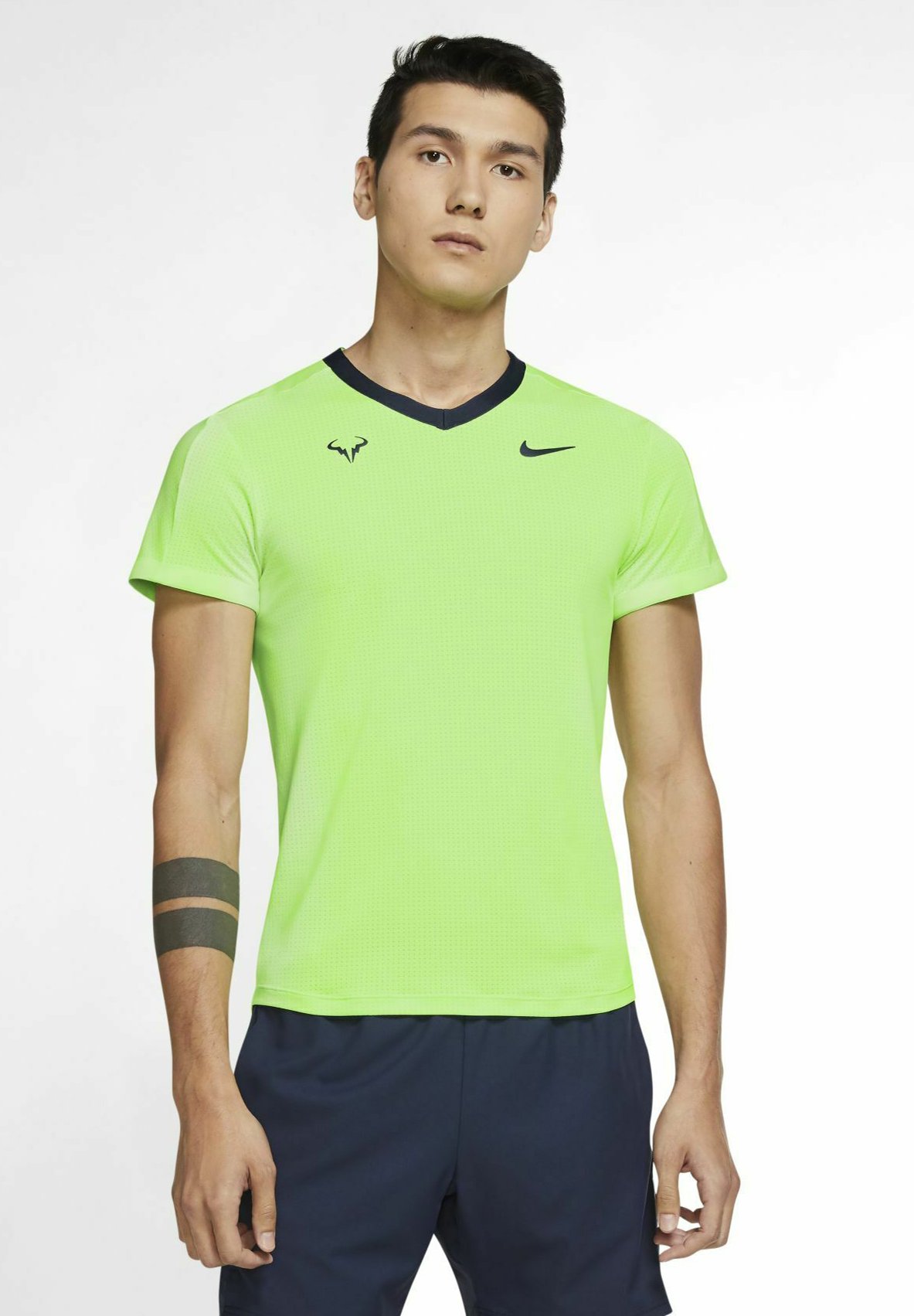 Lime glow nike shirt Clearance