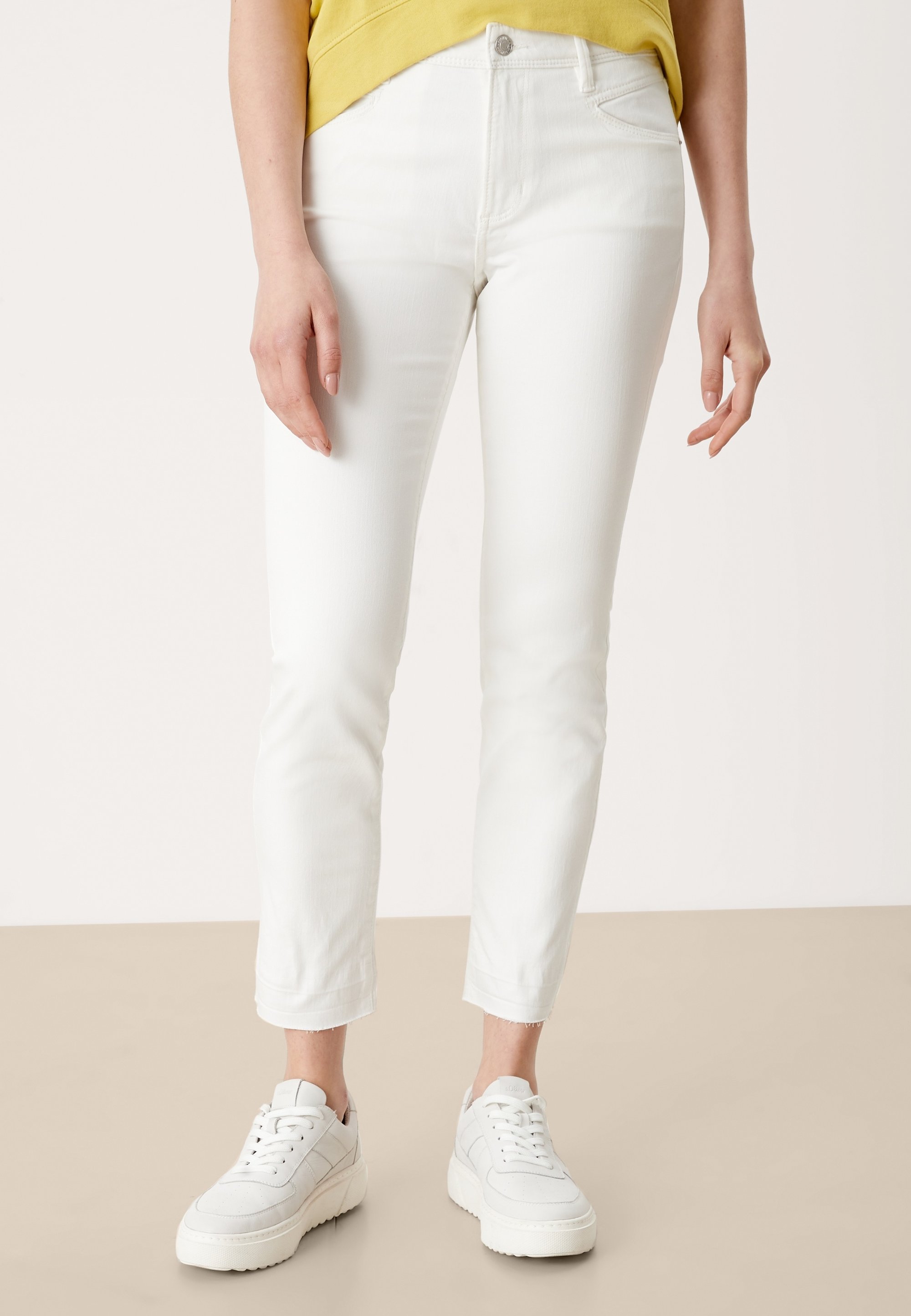 s.Oliver Jeans Slim Fit - off white stretche/weiß - Zalando.de
