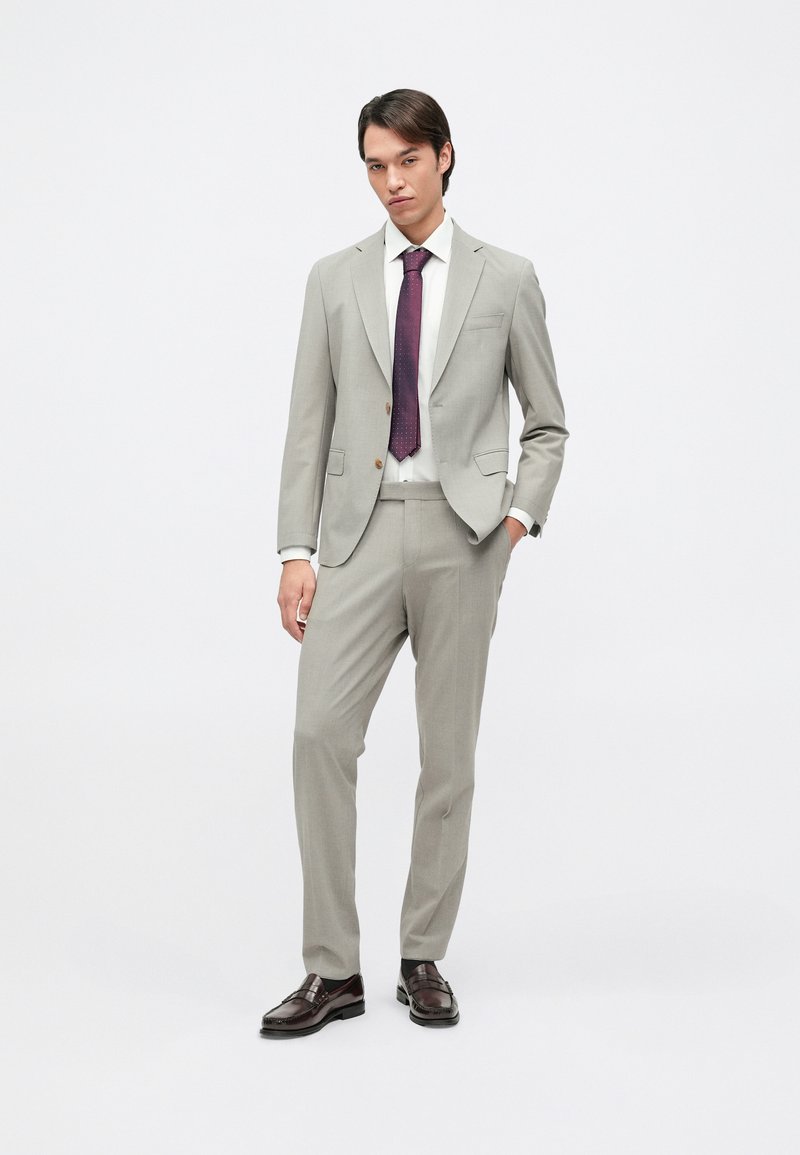 BOSS HUGE SET - Suit - open brown/taupe - Zalando.co.uk BOSS HUGE SET - Suit - open brown/taupe - Zalando.co.uk