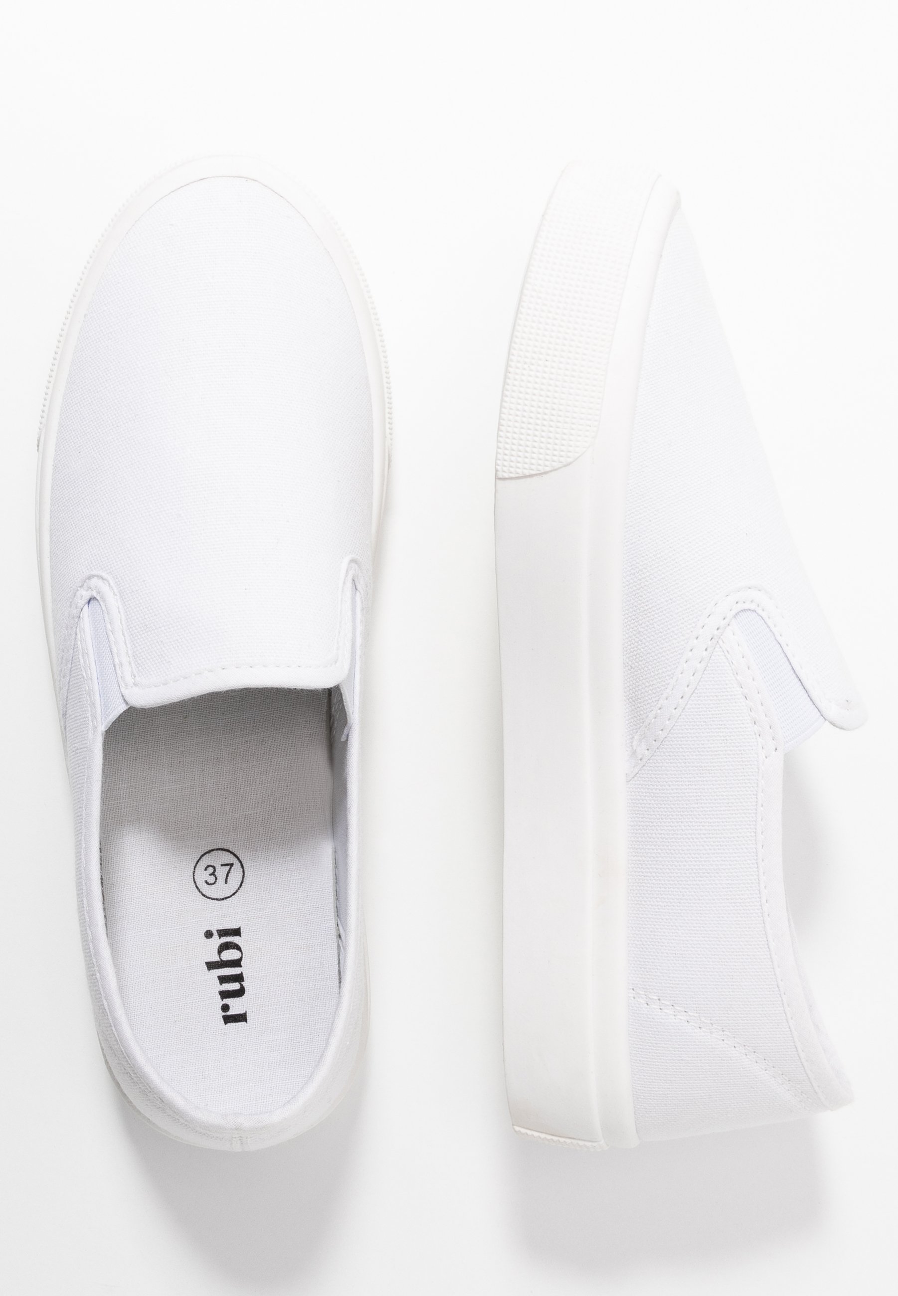 rubi slip on