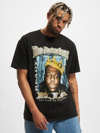 Black t-shirt featuring a graphic print of a crowned figure, text reading "The Notorious B.I.G." and "READY," with blue and gold accents.