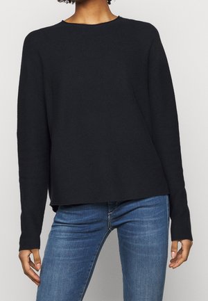 Stickad tröja - blue