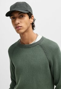 HUGO Cap - black one