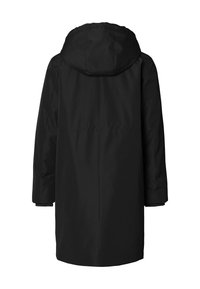 Zwarte lange winterjas met capuchon, zichtbare achterkant die de rechte snit en lange mouwen toont.