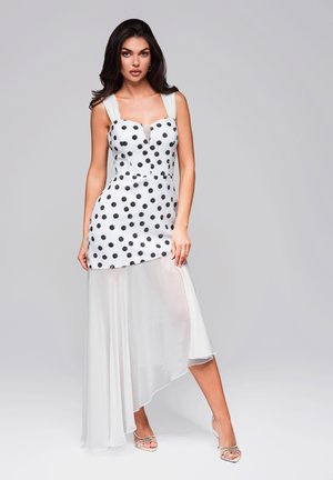 Ballkleid - white