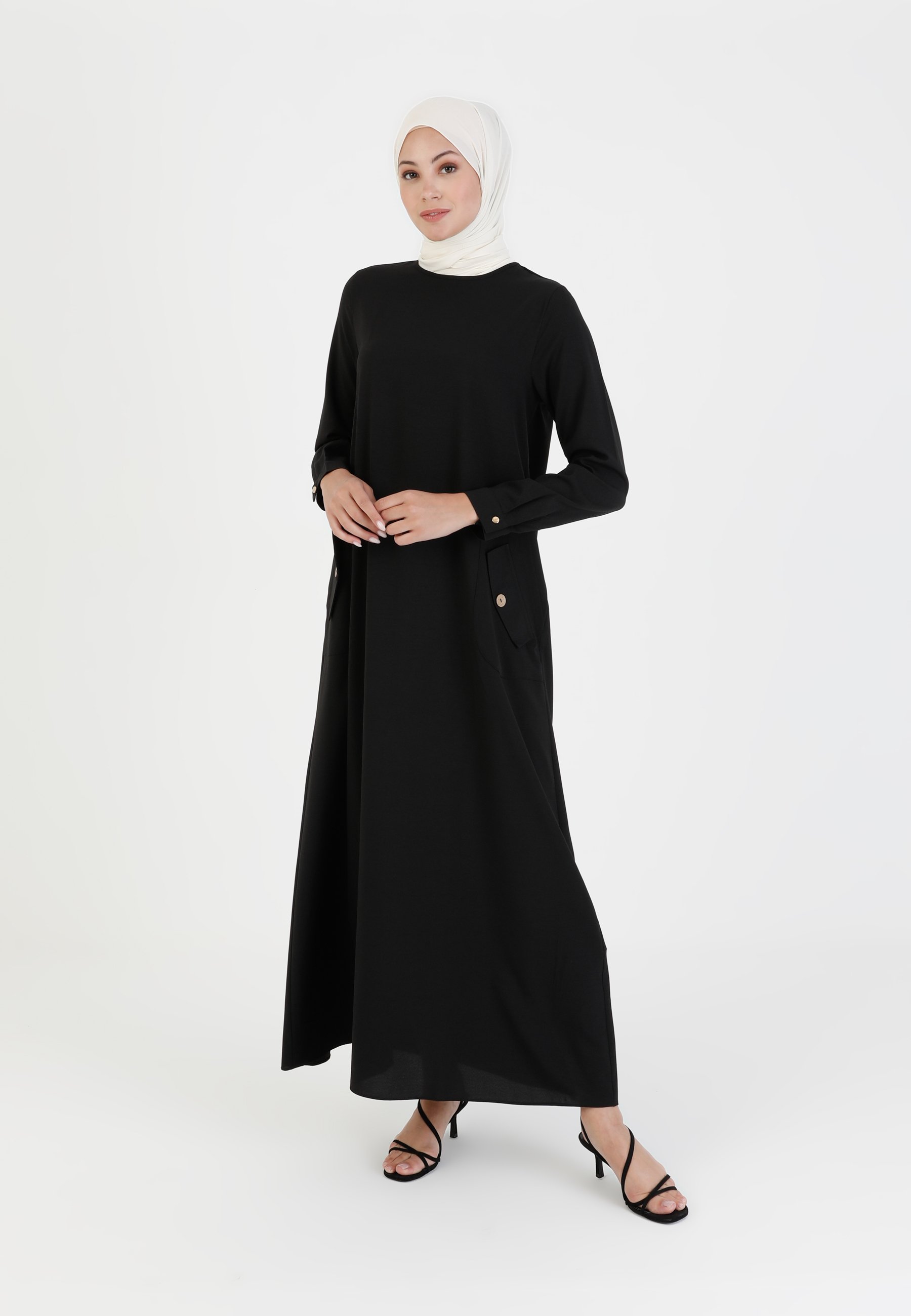 modanisa black dress
