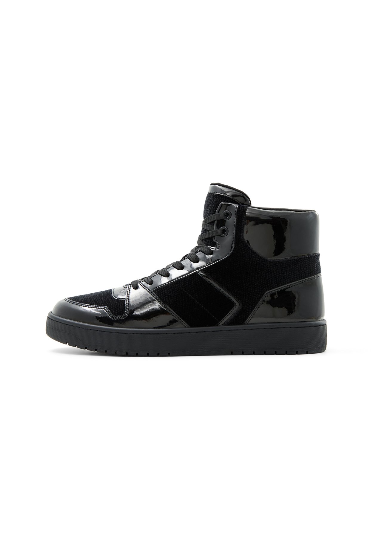 PILLOW WALK HI TOP SNEAKER JADEN