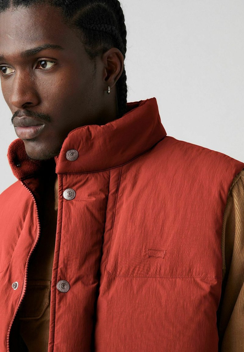 Levi's® ROCKRIDGE ERMINE - Veste sans manches - russet brown
