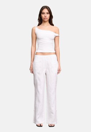 UTOPJA WIDE-LEG TROUSERS - Pantaloni - optical white