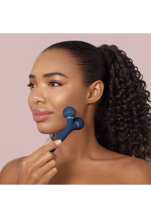 GESKE, SONIC FACIAL ROLLER | 4 IN 1 - Accessoires soin du corps - midnight