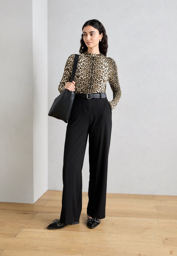 ELLEN - Long sleeved top - braun3