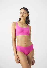 Sloggi FEEL BLISS HIPSTER - Fecskék - plum fusion