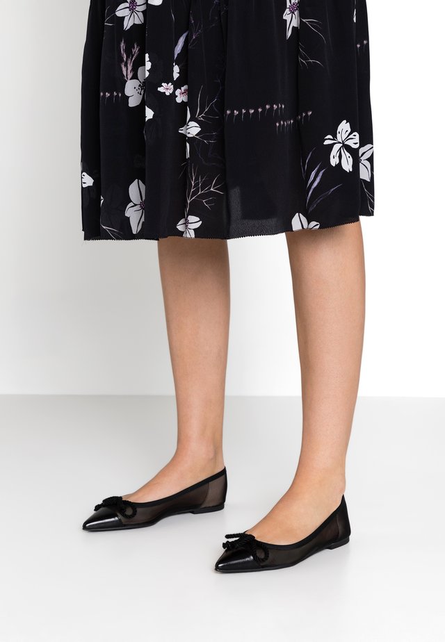 Klassischer Ballerina - black