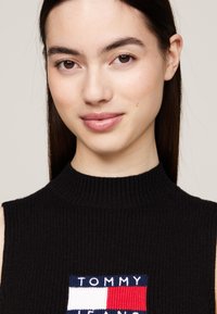 Tommy Jeans CENTER MOCKNECK - Topper - black