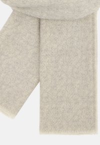 Écharpe gris clair en motif chevrons, fabriquée en tissu doux avec des bords à franges, mettant en valeur un design tissé texturé.