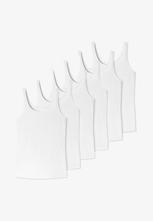 Sechs weiße Baumwoll-Tanktops mit breiten Trägern und einer figurnahen Passform, glatter Textur und ohne sichtbare Muster oder Verzierungen.