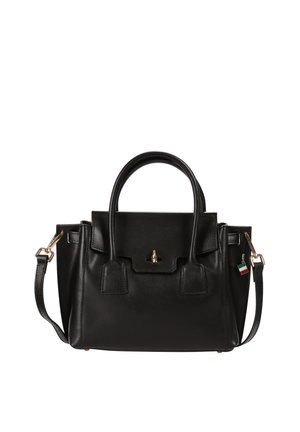 Sac à main en cuir noir avec doubles poignées supérieures, bandoulière amovible, fermoir doré et petit porte-bonheur drapeau italien sur le côté.