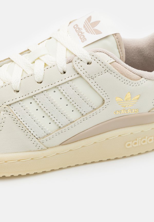 FORUM CL UNISEX - Trainers3