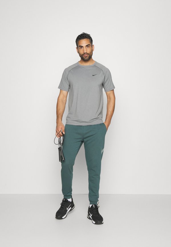 READY - Sports T-shirt3