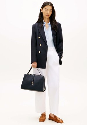 Tommy Hilfiger, TH LIBRE MED SATCHEL - Sac à main - space blue