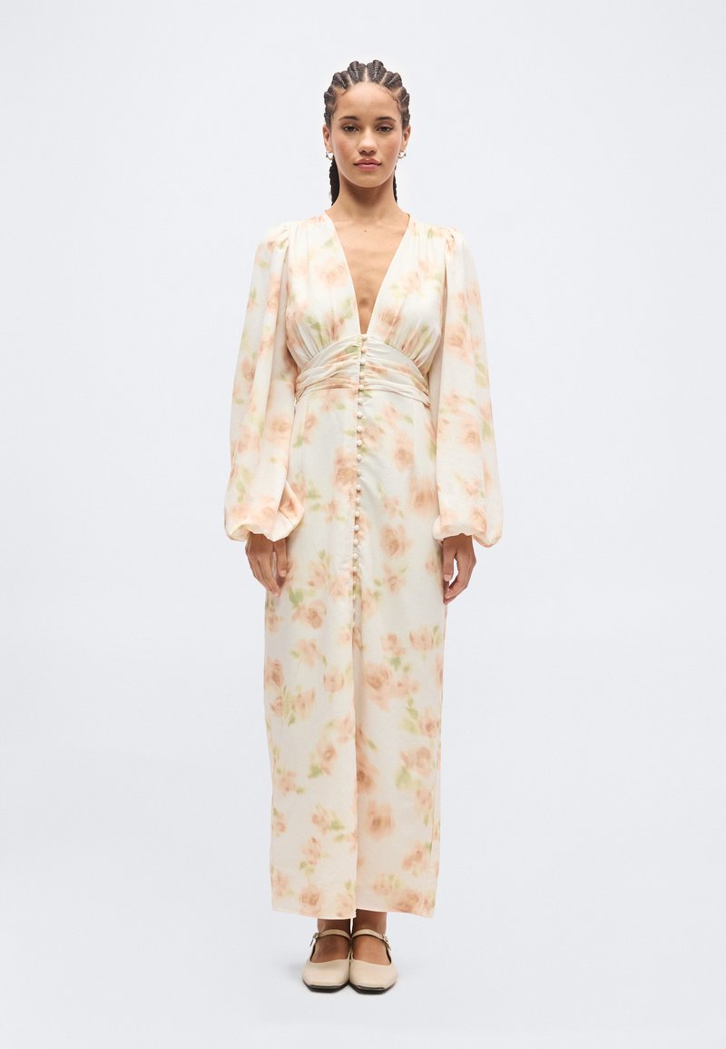 hot pink maxi dress formal boohoo Women's Chiffon Ruffle Detail Backless in Staff Sale main image 0