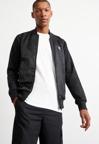 adidas Originals MONO - Bomber jakna - black