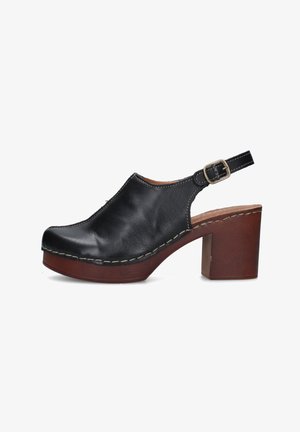 Cinzia Soft, PQ1143622G - Scarpe con plateau - black