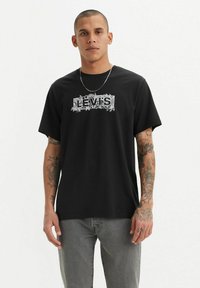 Levi's® RELAXED FIT - Camiseta estampada - ssnl exp photo wasab