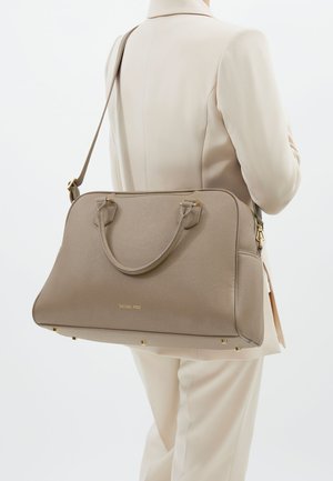 Victoria Hyde, VICTORIA HYDE AMAL HANDTASCHE - Mochila - grau