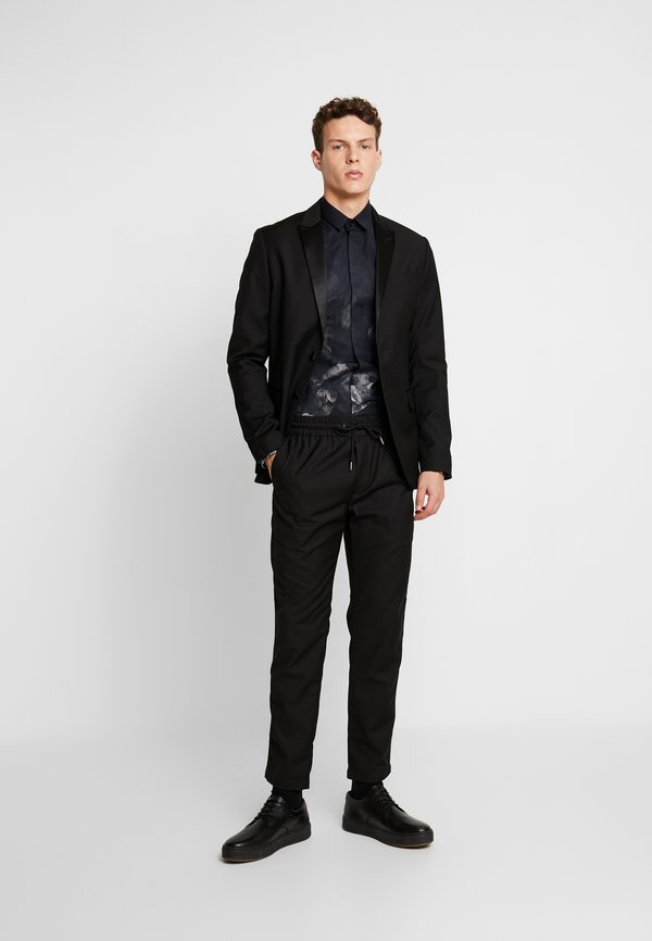 KEMBER SHIRT - Shirt3