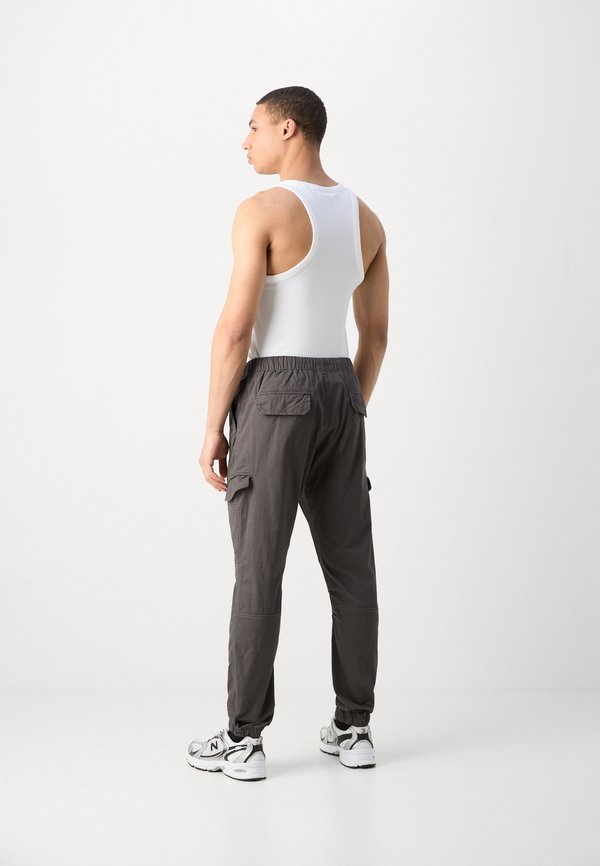 LEVI - Cargo trousers - raven4
