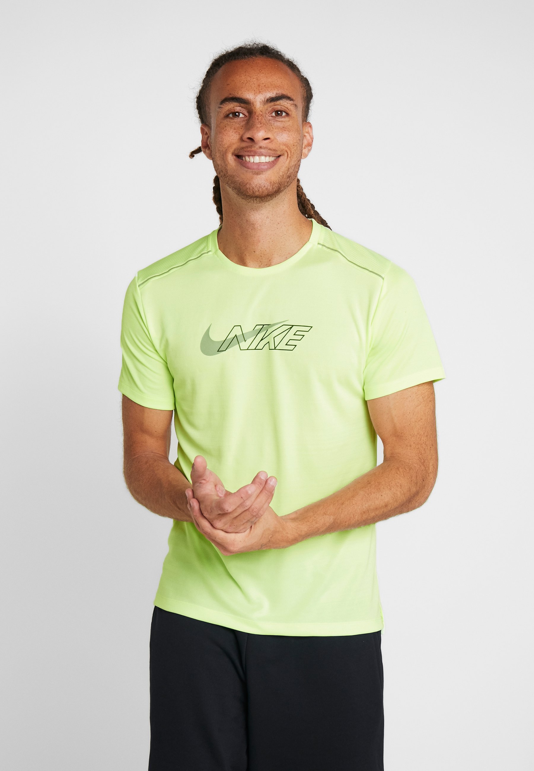 nike miler volt