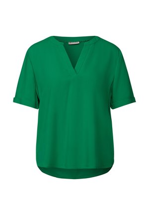 Groene blouse met korte mouwen en een V-hals, gemaakt van een gladde stof. Heeft opgerolde mouwen en een ronde zoom aan de achterkant.