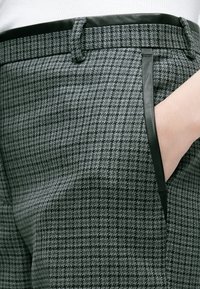The Kooples Pantalon classique - black