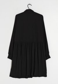 Kaffe Abito a camicia - black