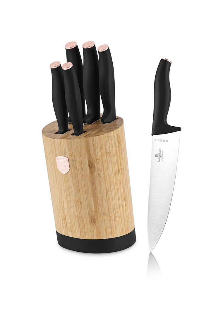 Svart-handtag knivset med bambublock; inkluderar sex knivar med roséguld accenter; elegant design; släta, blanka blad.