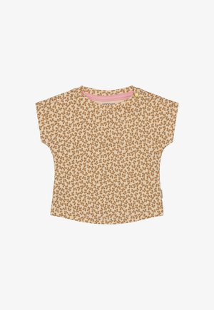 Korte mouwen overhemd gemaakt van zachte stof, met een beige achtergrond en een bruin bloemenpatroon, en een roze halslijn met een drukknop.