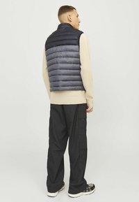 Jack & Jones Vestă - asphalt