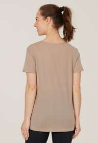 North Bend T-shirts basic -  cobblestone